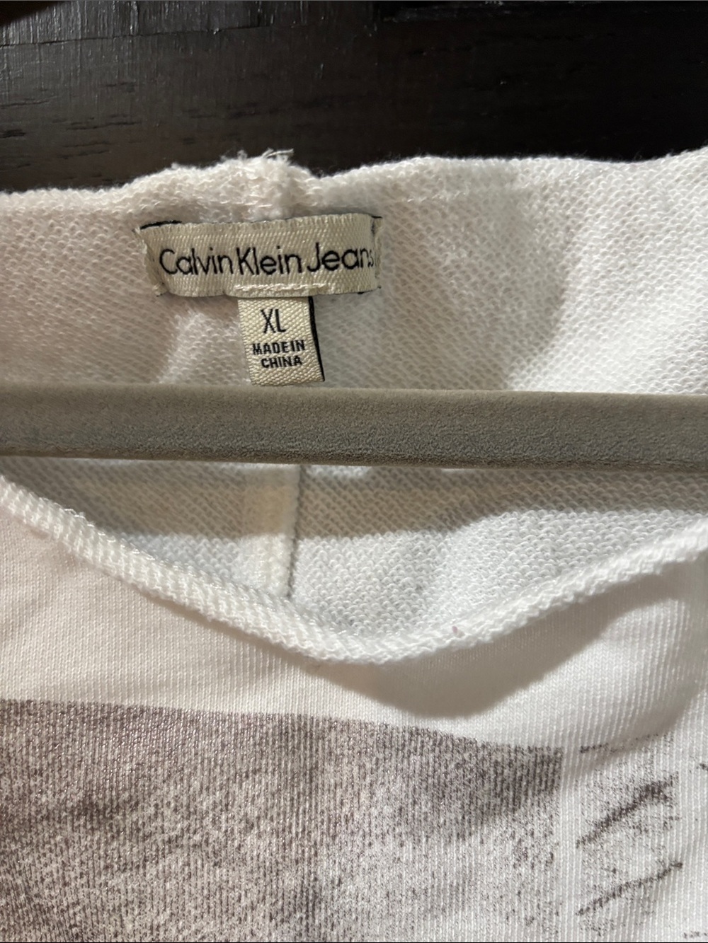 Calvin Klein Jeans White Pullover with Subtle Gray Print - Picture 2 of 3